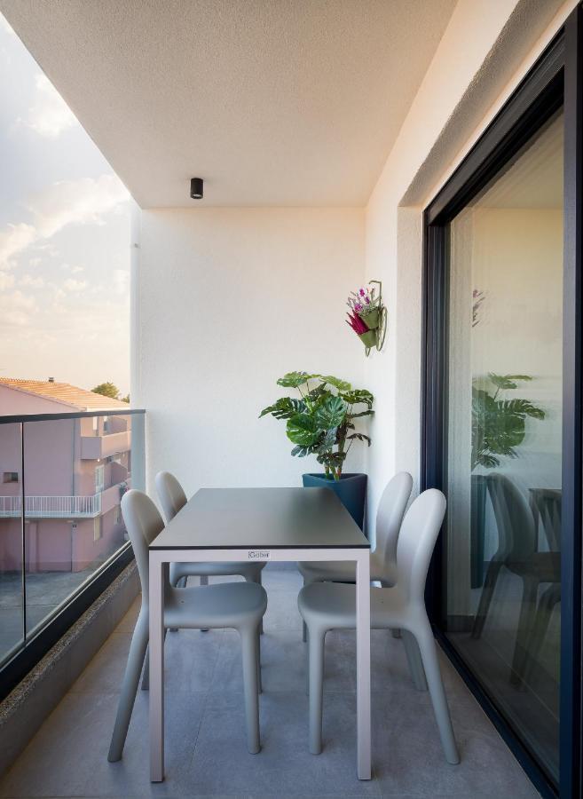Luxury Apartment- Balcony- Private Rooftop And Jacuzzi- Common Pool Trogir Exterior foto